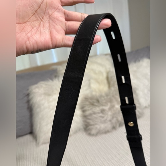 Michael Korks Carine Medium Pebbled
Leather Satchel - Picture 11 of 16